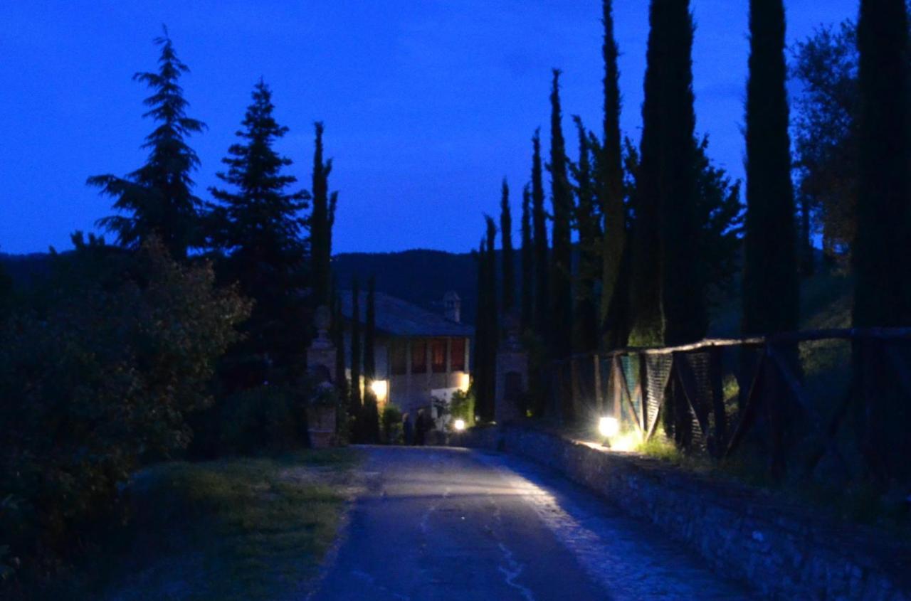 Cascina La Buca Pensionat Castello di Serravalle Exteriör bild