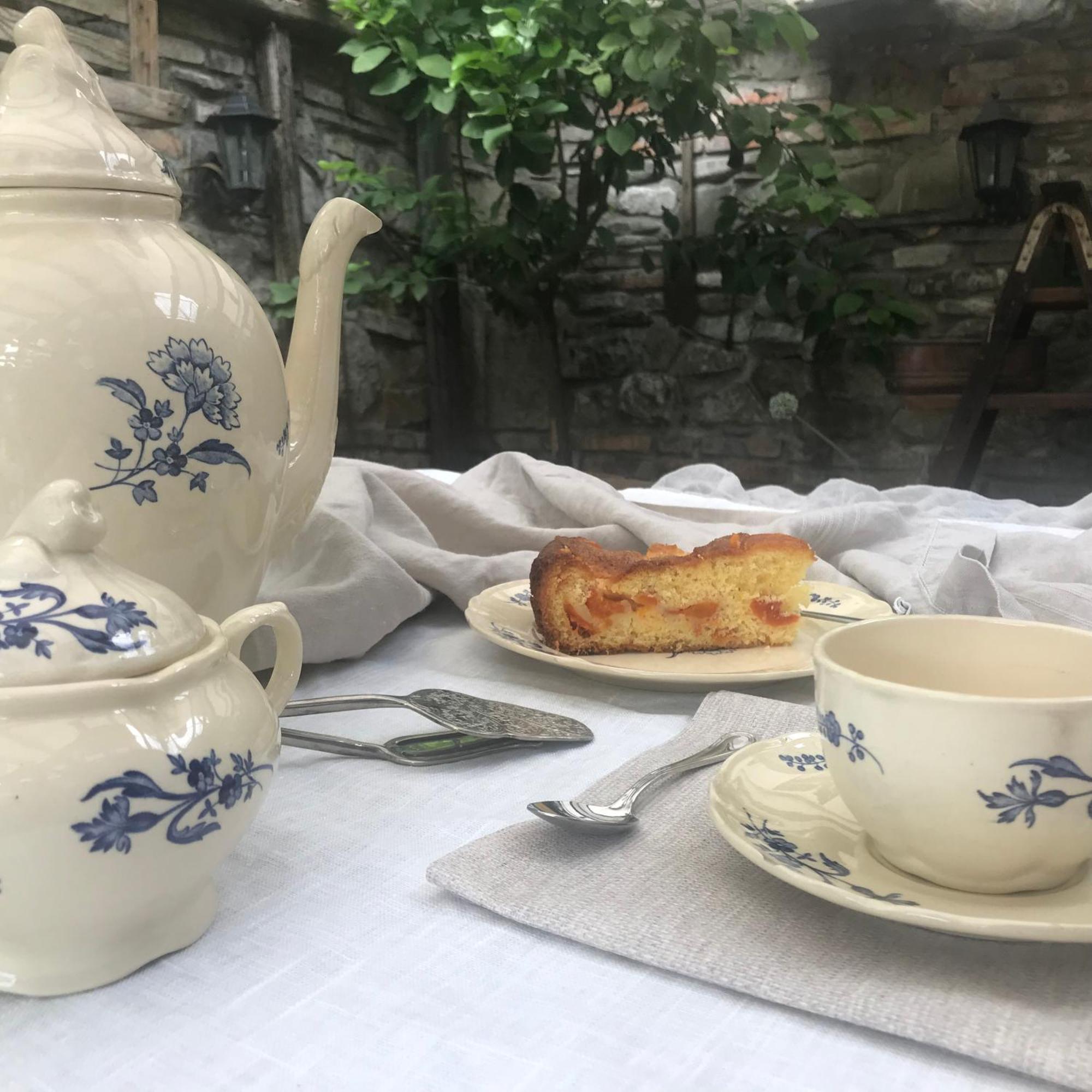 Cascina La Buca Pensionat Castello di Serravalle Exteriör bild